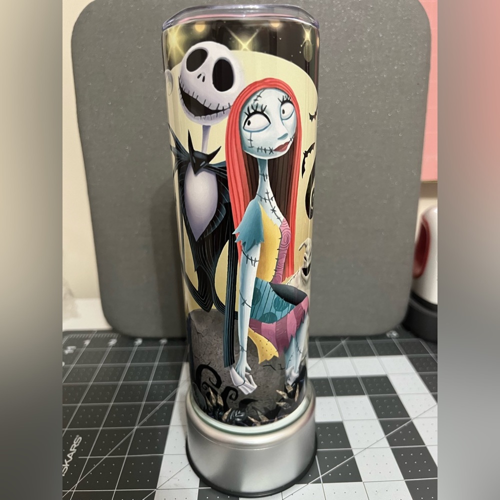 Nightmare before Christmas tumbler 20 oz cup